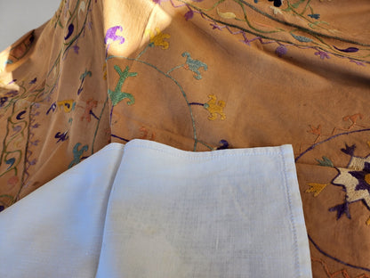 Trés ancien ouvrage XIXéme nappe d'autel? broderie B8