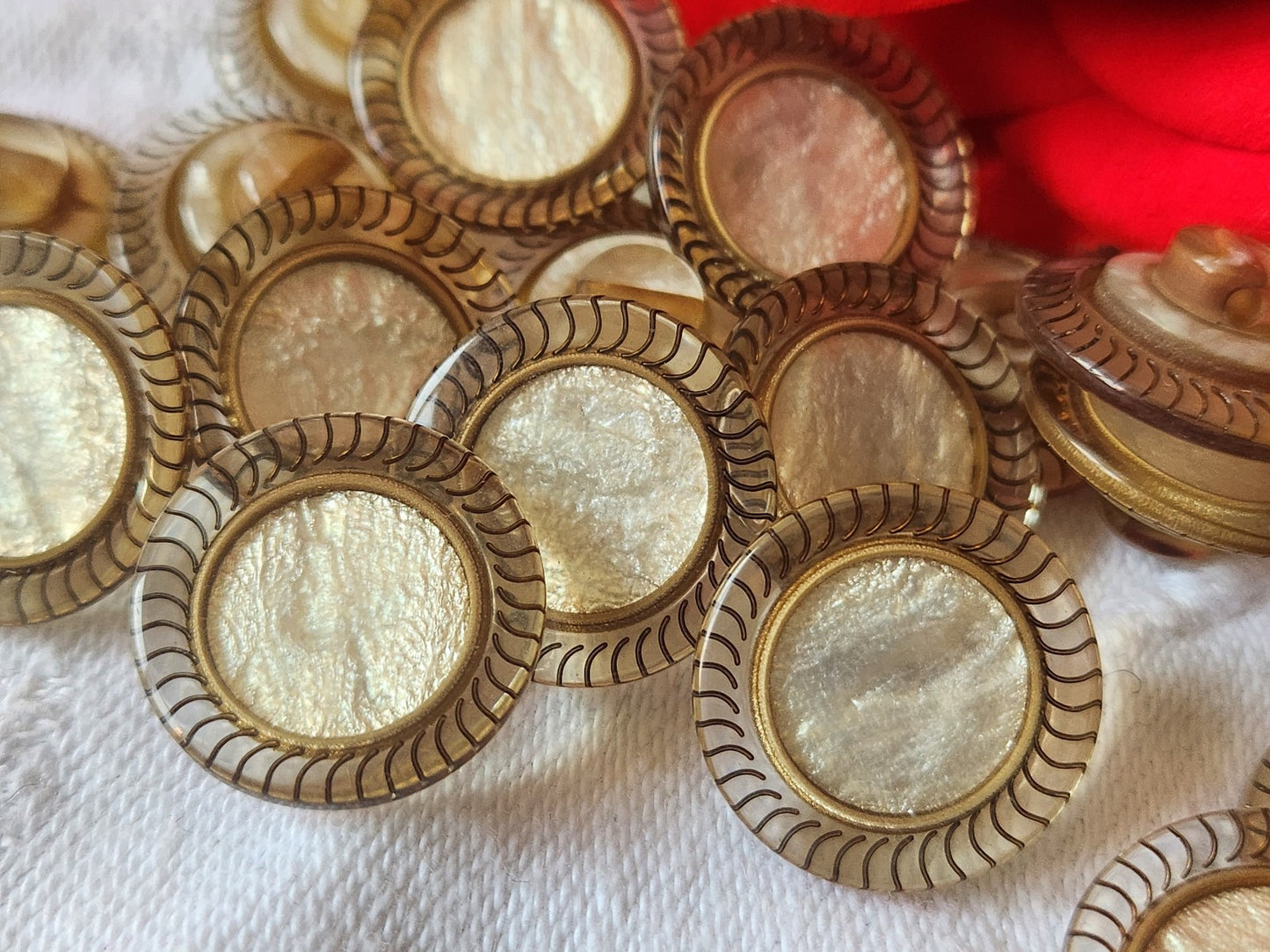 Lot 10 boutons vintage coeur satiné pourtour transparent  noir 1,7 cm ref 1603