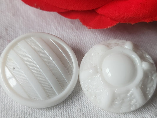 Duo gros boutons anciens en verre blanc vintage 2,6 cm D9R