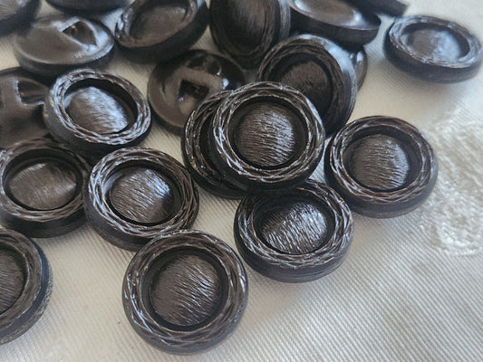 Lot 12 boutons vintage  marron à pied effet texturé lumineux 1,7 cm ref 620