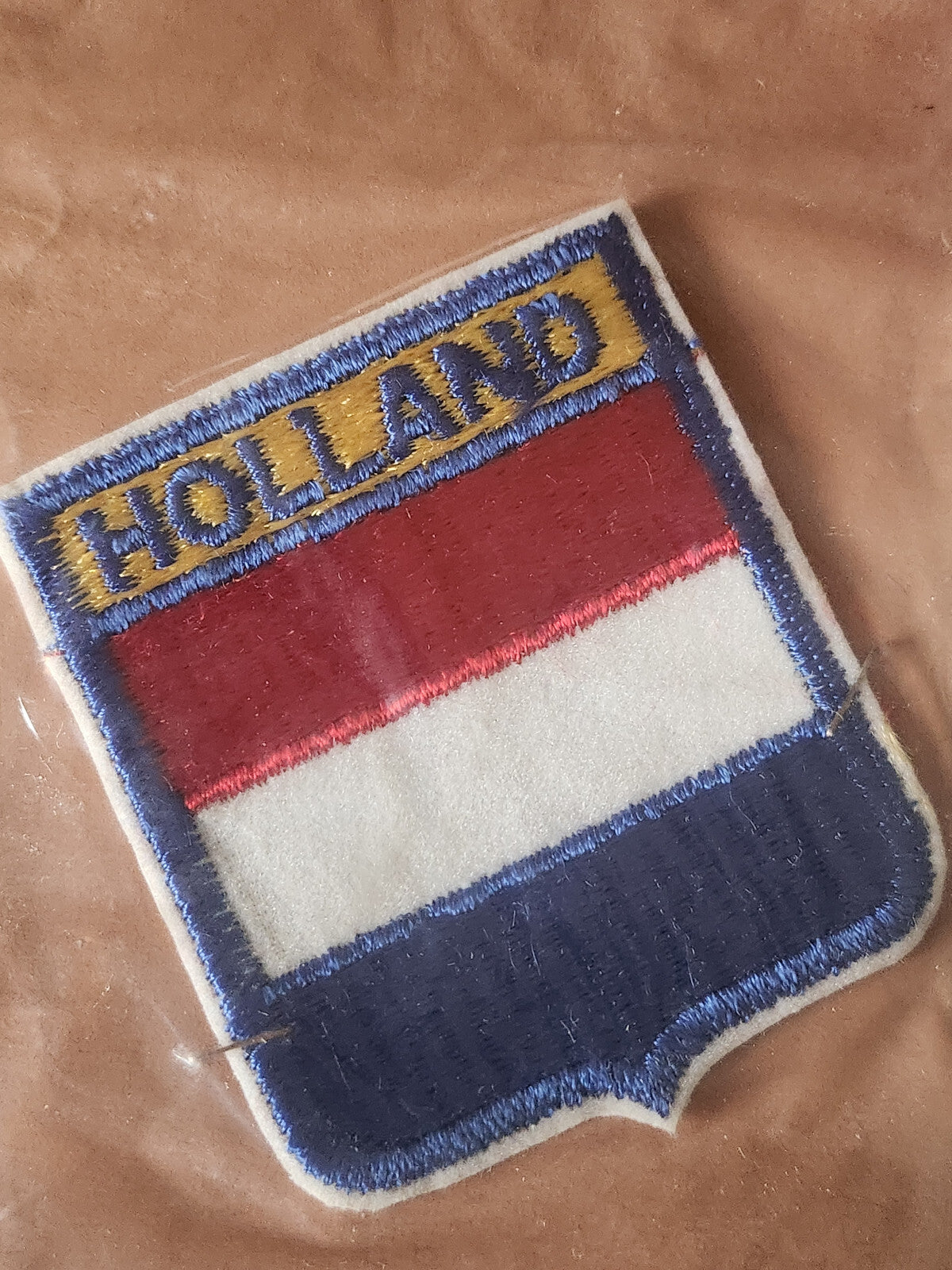 Ancien patch vintage thermocollant "holland " broderie customisation 