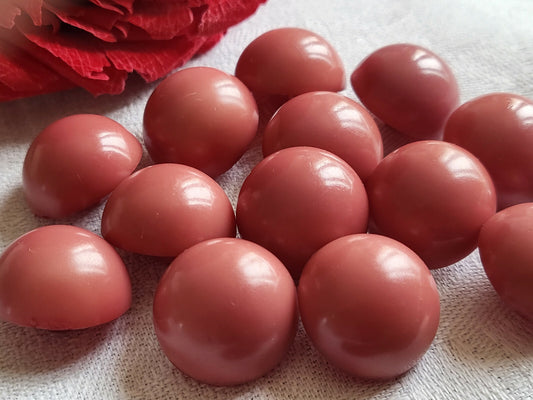 Lot 7 boutons vintage vieux rose à pied demi sphere 1,7 cm ref 1939