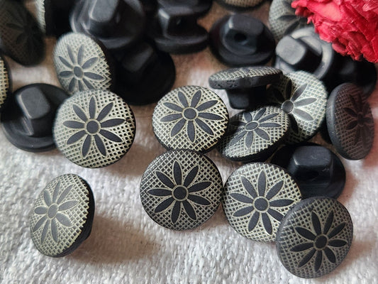 Lot 15 mini boutons vintage à pied gris noir fleur 1,1 cm ref 2771