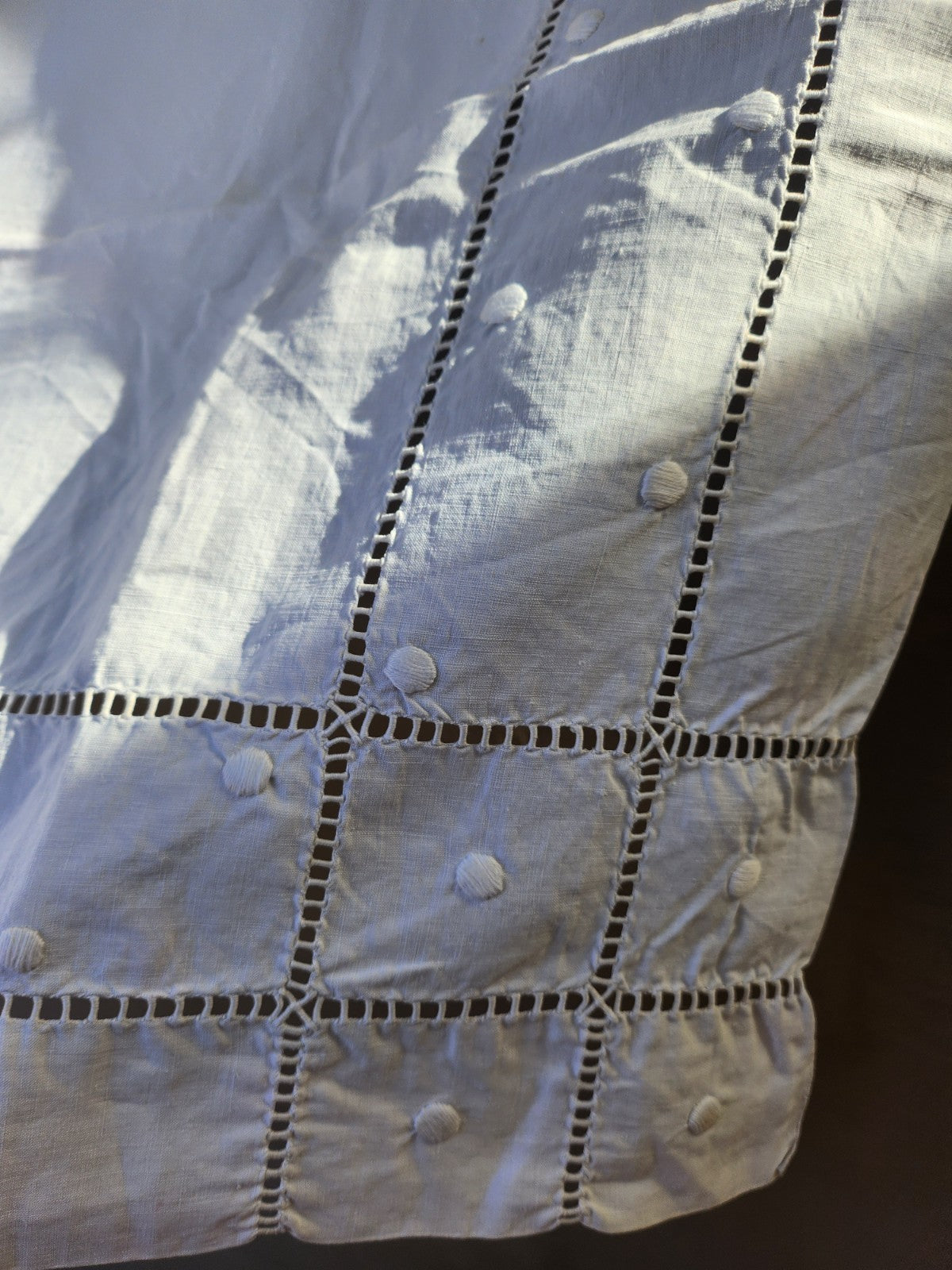 Ancien petit drap broderie incrustation lin monogramme CI enfant  B6