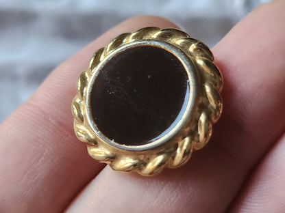 Lot 6 gros boutons vintage marron doré lourd pied 2,3 cm ref 416