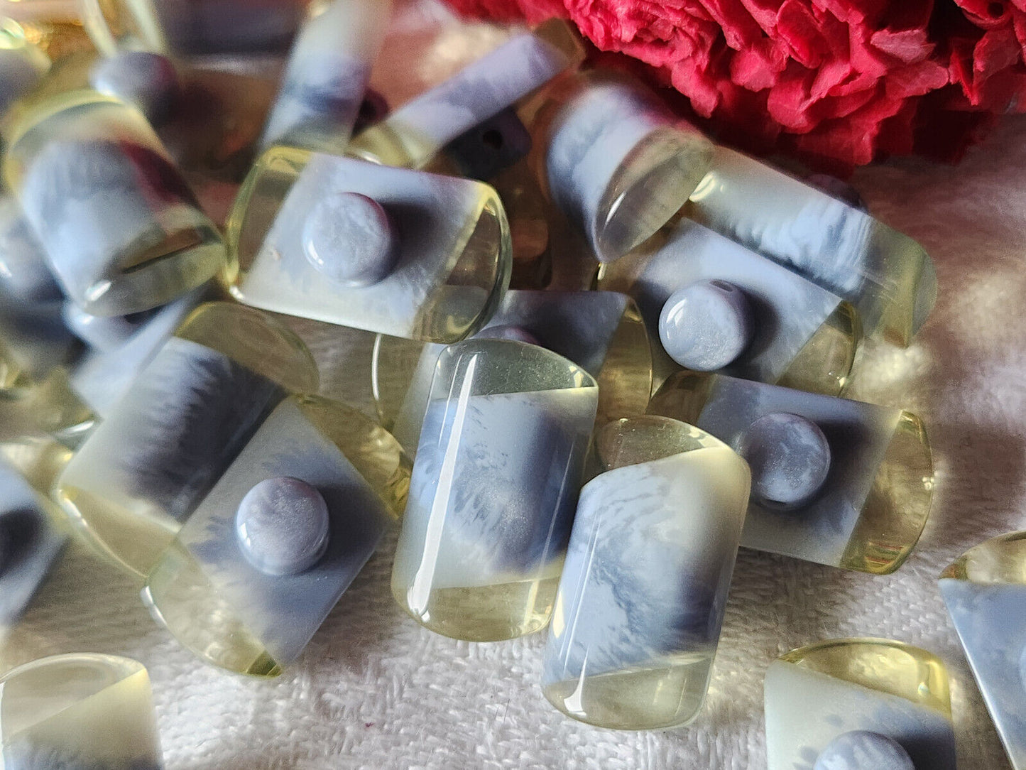 Lot 8 boutons vintage buchette bleu à pied superbe 1 sur 1,8 cm ref 1645