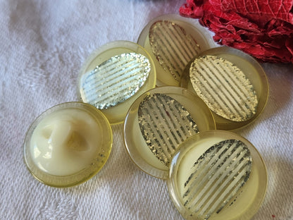 Lot 6 boutons vintage creme paillette à pied 2,2 cm superbe ref 5231