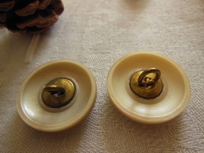 Duo boutons vintage à pied métal beige deux tons diamètre 2,7 cm D12O