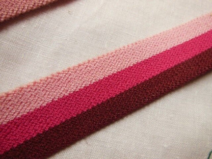 Elastique vintage ton rose original large 2 mètre sur 3 cm ancien A4