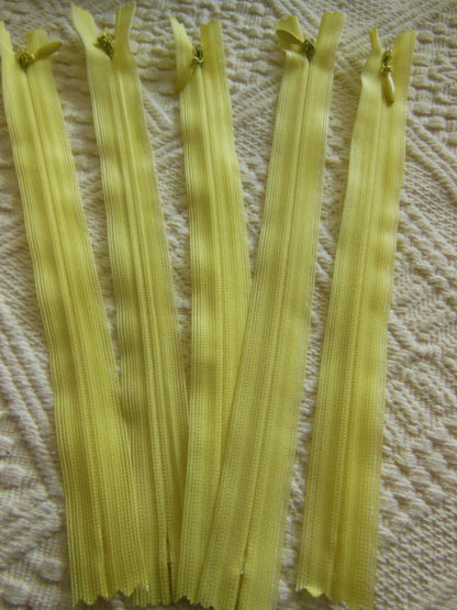 Lot 5 fermeture éclairs 20 cm invisible  non séparable teinte au choix