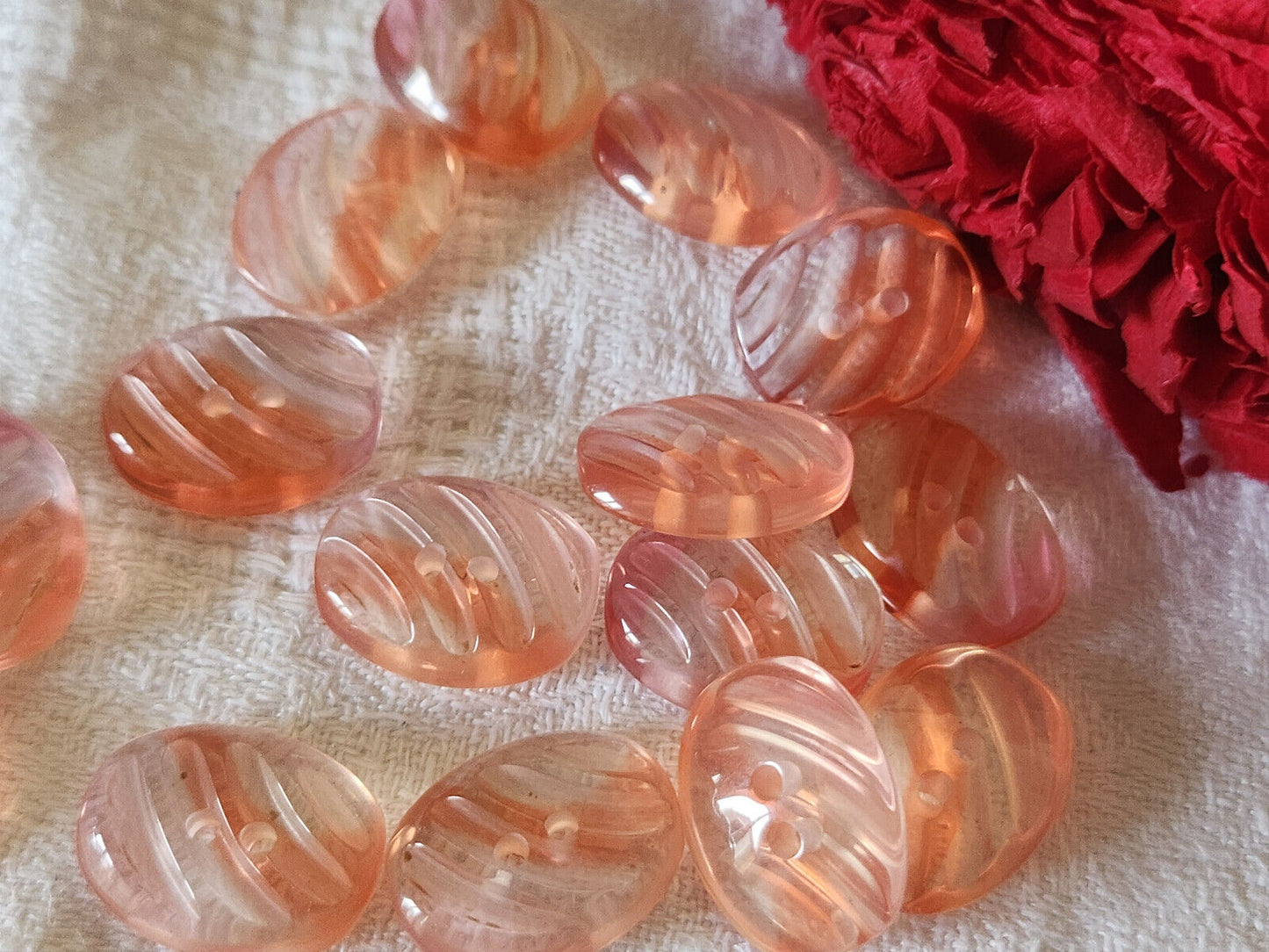 Lot 14 petits boutons vintage rose orange ovale 1,8 sur 1,3 cm ref 1236