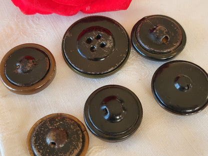 Lot 6 boutons anciens celluloïd 2,7 cm à 3,5 cm collection ref 6640