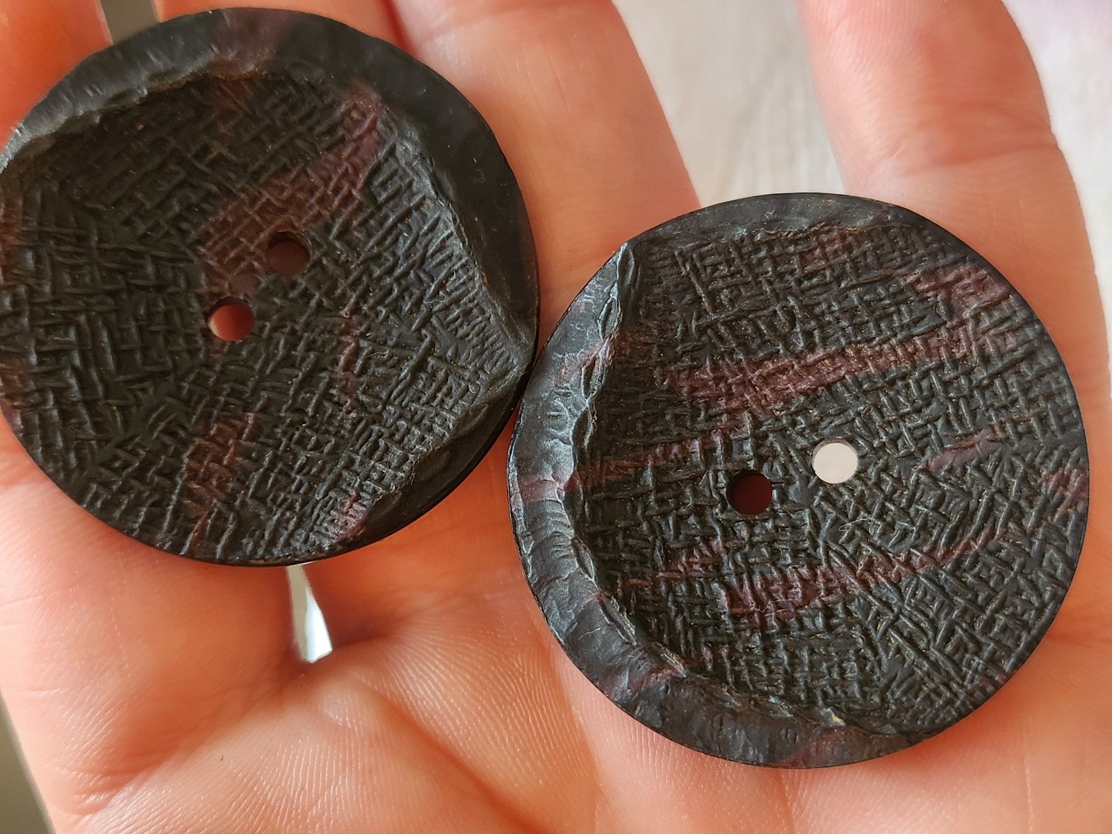 Duo énormes bouton vintage noir 4 cm à trous ref 5489