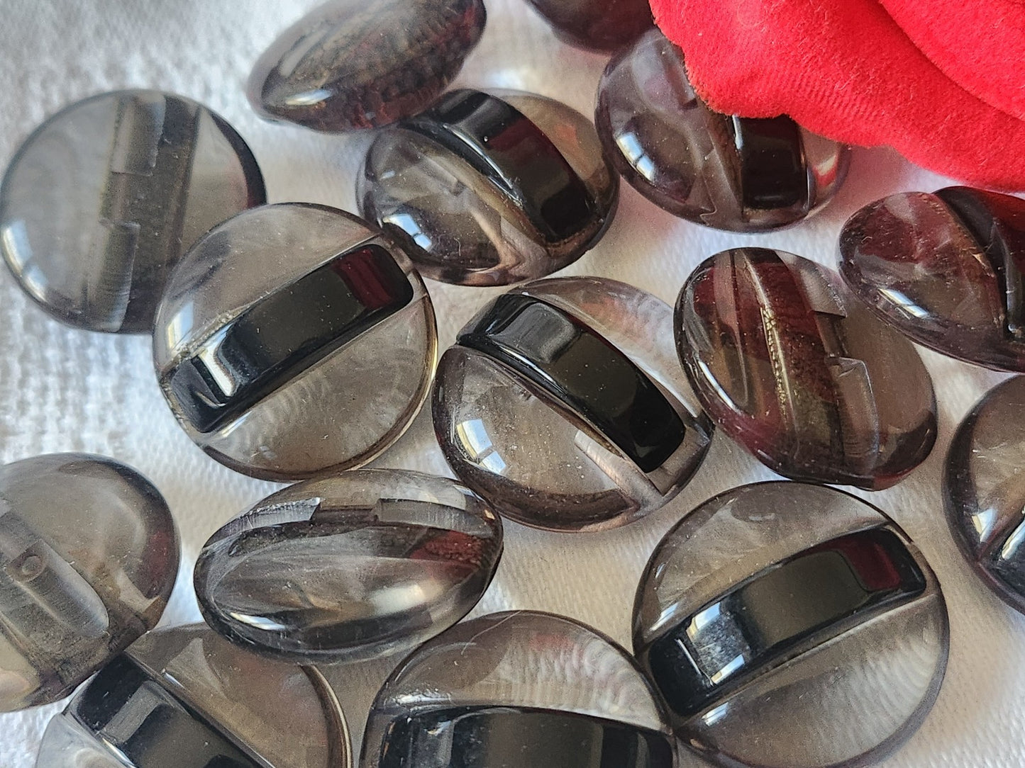 Lot 6  boutons vintage noir transparent à pied 2,2 cm ref 2778