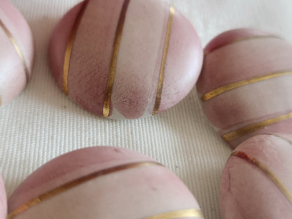 Lot 6 gros boutons vintage céramique camaïeu rose pied métal 2,7 cm ref 6230