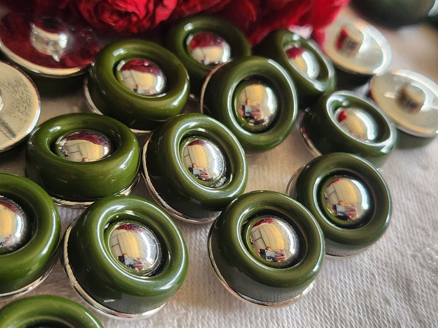 Lot 10 boutons vintage argenté vert pied 1,7 cm ref 1224