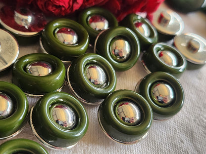 Lot 10 boutons vintage argenté vert pied 1,7 cm ref 1224