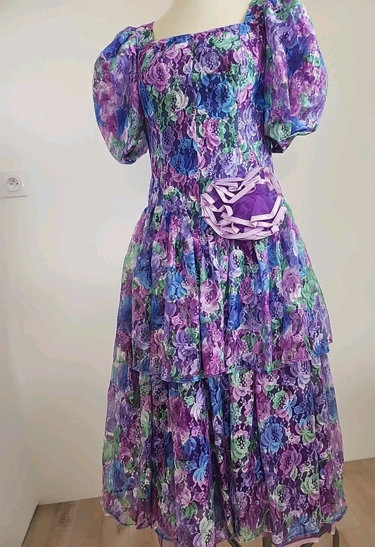 Kitch robe atypique violette vert dentelle jupon T38 Lina Innocenti ref portant