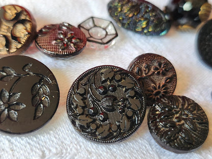 Lot 12 mini boutons anciens en verre vers 1900 collection 0,9 à 1,5 cm ref 6009