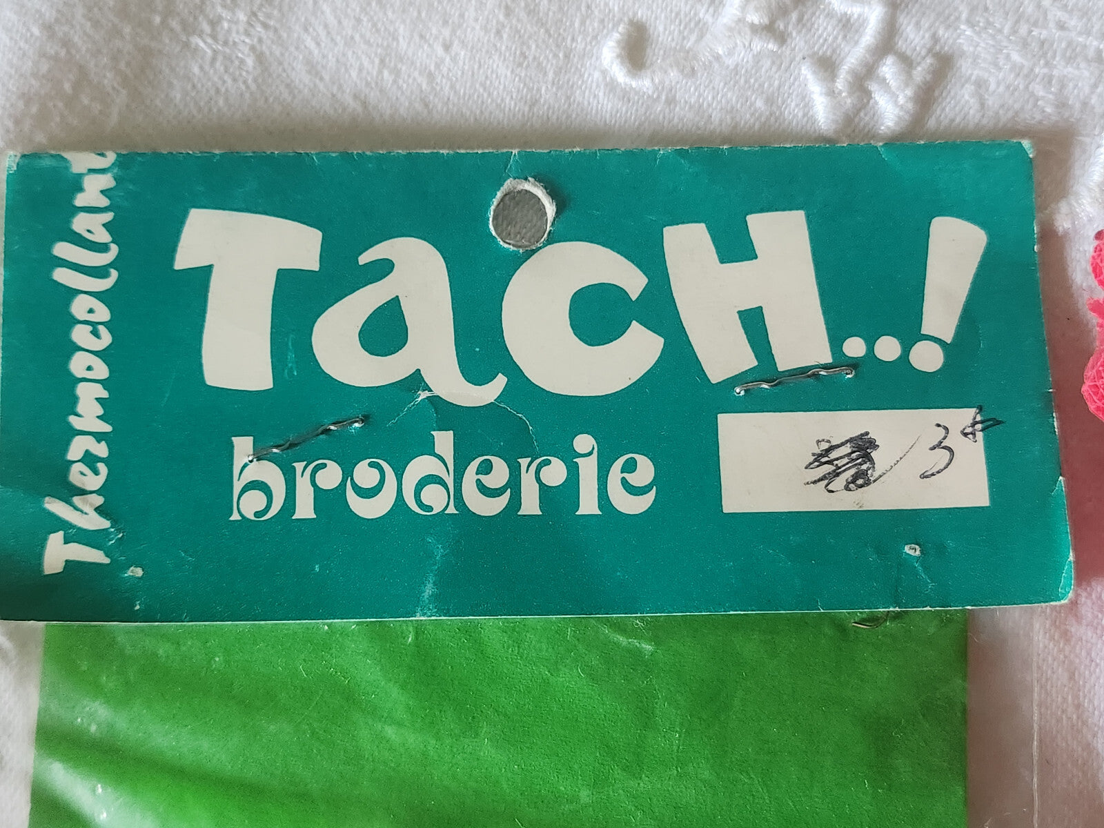 Ancien patch vintage thermocollant armée broderie customisation T14