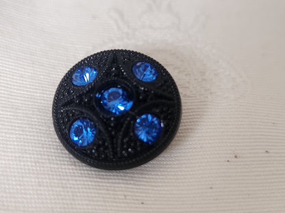 Bouton ancien en verre noir avec strass bleu vintage  1,8 cm D18A