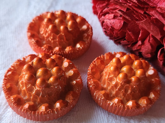 Trio boutons vintage en résine orange pied 2,7 cm ref 5619