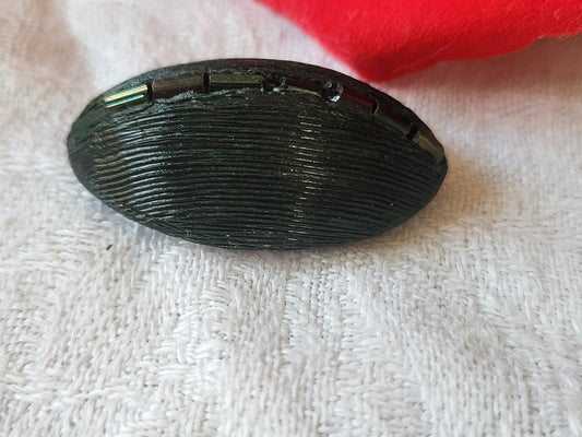 Long  bouton vintage en résine vert strass en verre 3,3 cm D17L