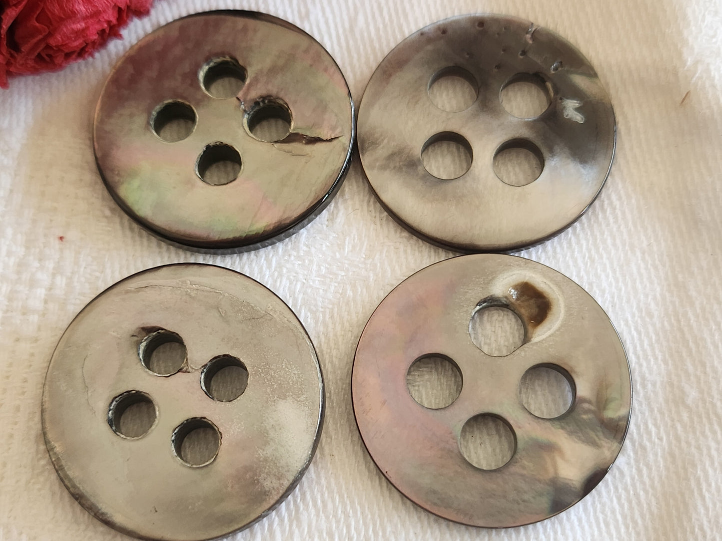 Lot 4 gros boutons vintage en nacre large passants 2,5 cm ref 746