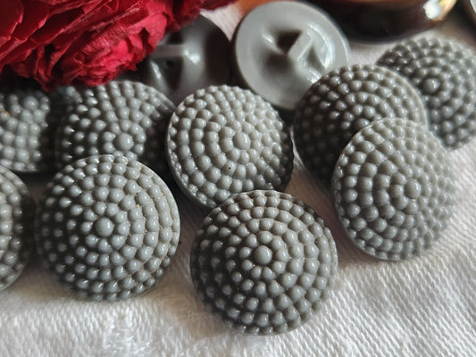 Lot 5 boutons anciens en verre gris picot 1,7 cm ref 1139