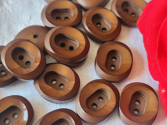 Lot 14 boutons vintage marron ovale 1,7 sur 2,2 cm épais trous ref 432