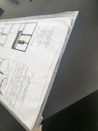Patron ancien de Paris jupe taille: 40 42 44 série Luxe  n°2695 jamais ouvert