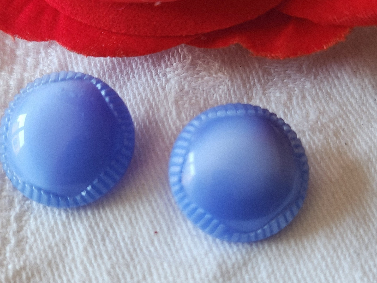 Duo boutons anciens en verre bleu collection  1,7 cm D4C