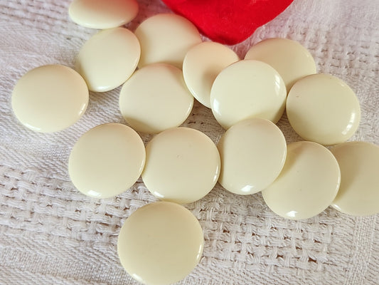 Lot 14 boutons vintage créme beige pied 1,7 cm ou 17 mm ref 3988