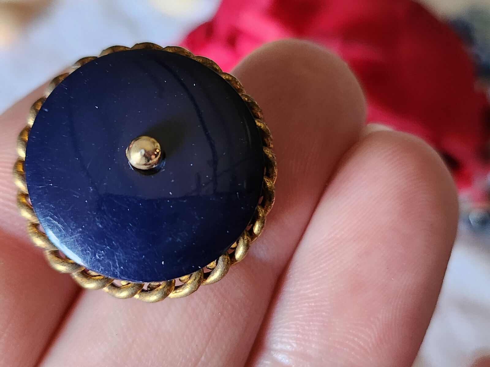 Collection gros bouton ancien  bleu avec chainette doré 2,5 cm ref 6071