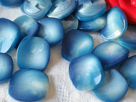 Lot 6 gros boutons vintage camaieu bleu veiné 2,3 sur 2,6 cm ref 6118
