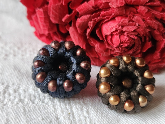 Duo boutons anciens vintage passementerie  perlé 1,9 cm D2I