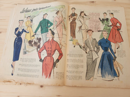 Le petit echo de la mode 1952 n°8 motif au crochet sur lainage  couvre théière