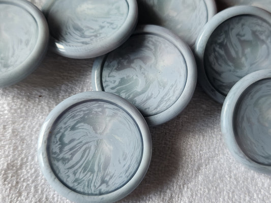 Lot 6 gros boutons vintage bleu chiné fond nacré à pied 2,6 cm ref 1471