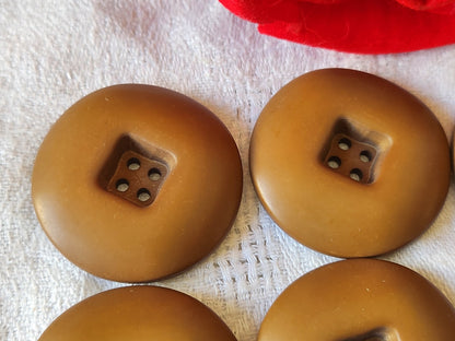 Lot 6 enormes boutons vintage marron mat trous 3,4 cm ref 734