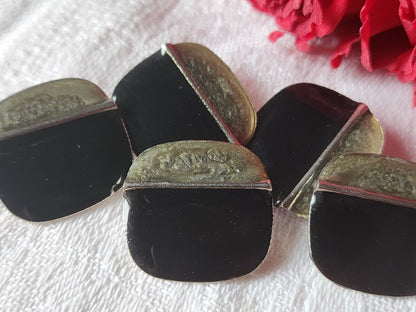 Lot 5  boutons vintage en métal emaillé gris noir 2,2 cm ref 1087