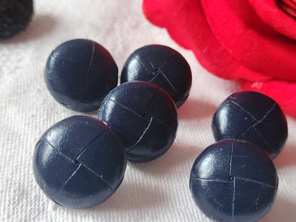 Lot 6 boutons anciens en cuir  bleu à pied 1,8 cm ref 5172