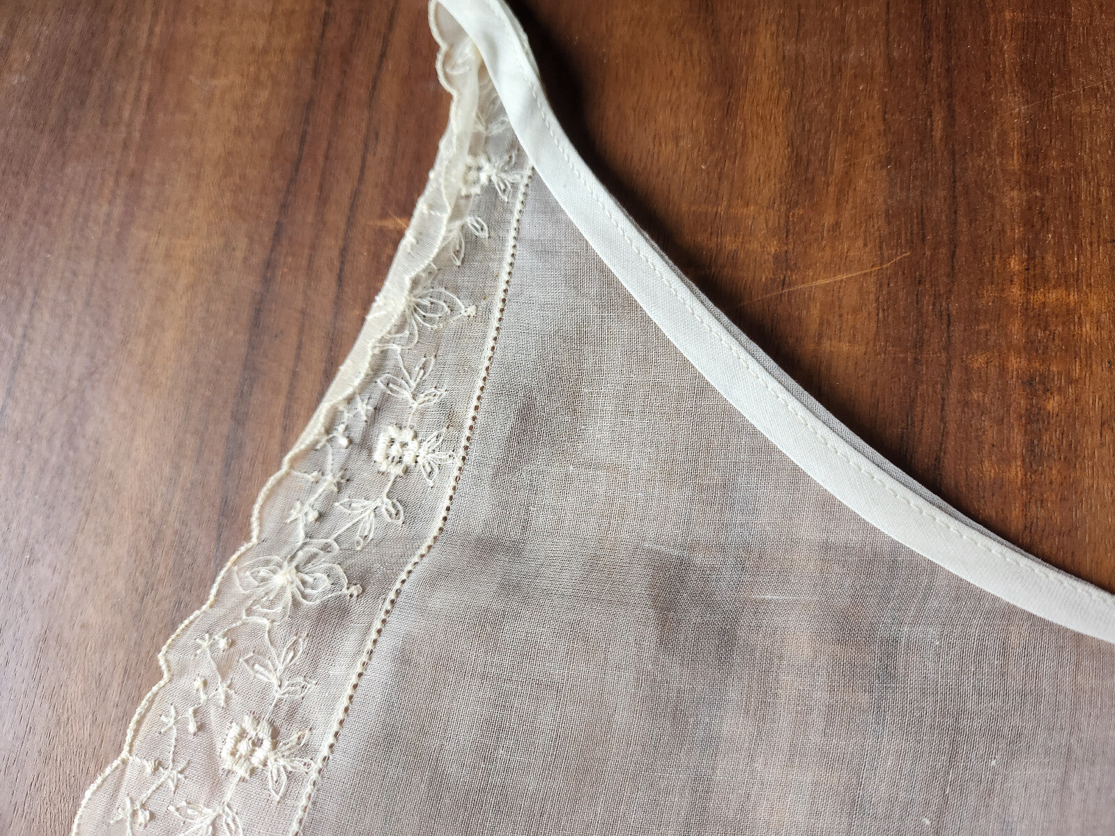 Joli col ancien etamine tissu fin amidonner grand adulte B1-7