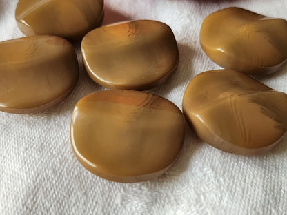 Lot 6 gros boutons vintage marron camaieu à pied 2,5 cm ref 3788
