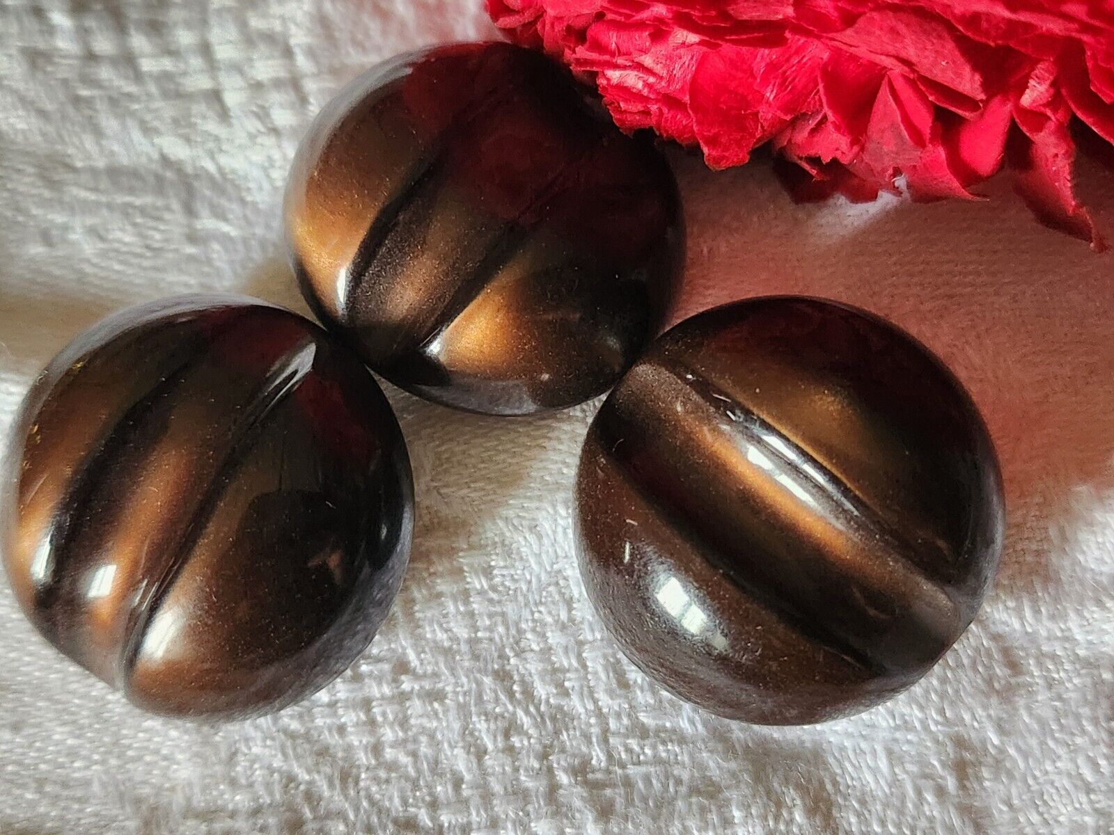 Trio volumineux boutons vintage marron à pied 2,6 cm ref 4723