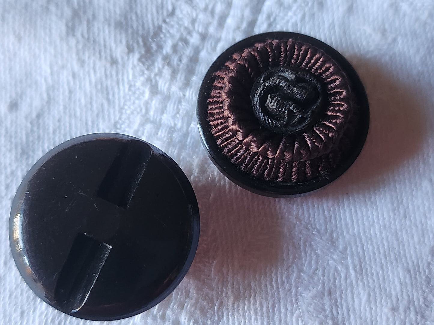 Duo boutons ancien vintage passementerie marron  pied  2,4 cm D5L