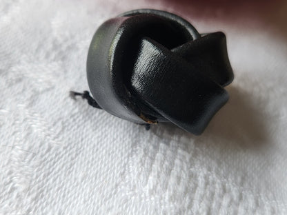 collection bouton ancien en cuir original 2,7 cm gros G13P