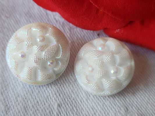 Duo boutons vintage en verre blanc mordoré rose irisé 1,7 cm D3G