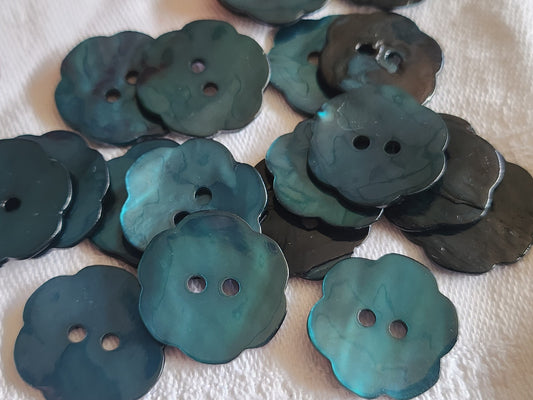 Lot 6 boutons vintage en nacre bleu/vertv  fleur trous 2 cm ref 1602