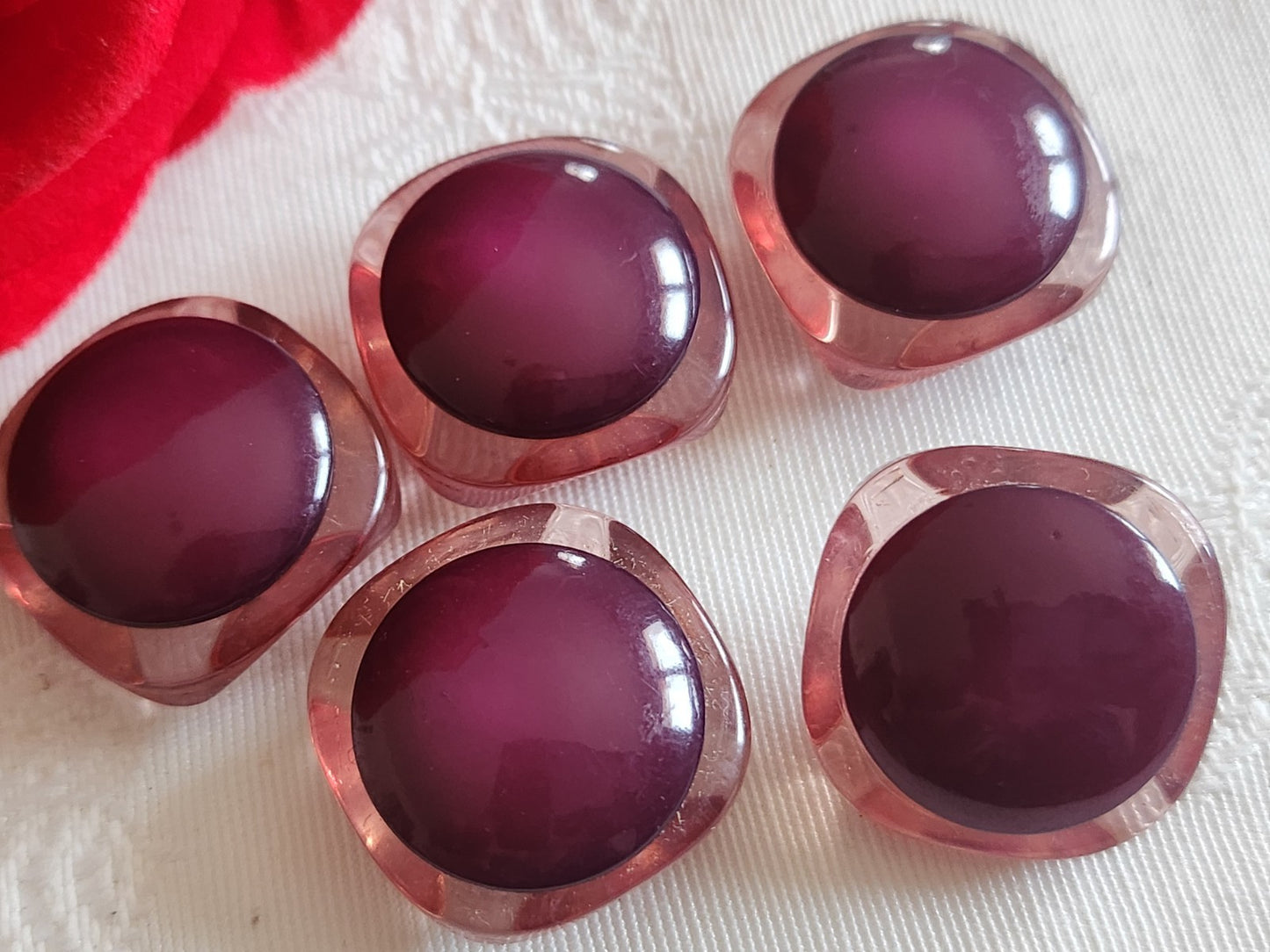 Lot 5 boutons vintage superbe violet pied 2 cm ou 20 mm ref 6391