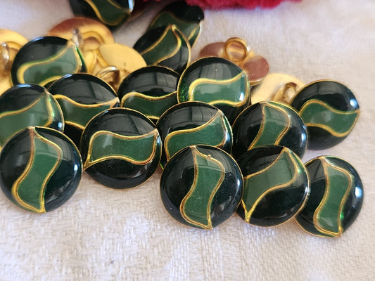 Lot 6 petits boutons en métal bicolore vert deux tons 1,2 cm ref 6039